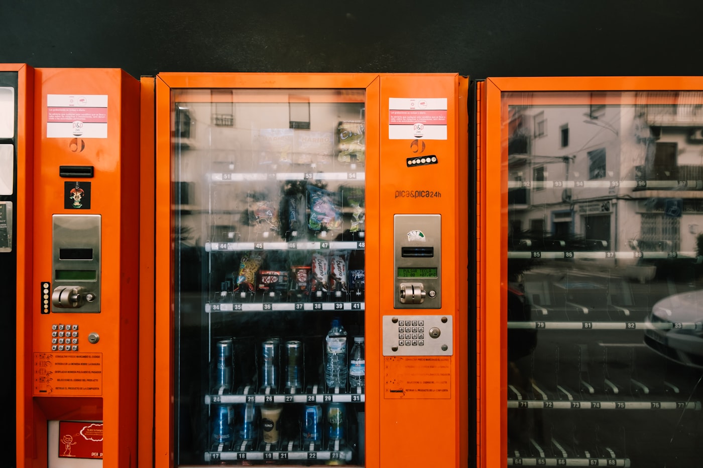 Máy bán tự động vending thu tiền qua API